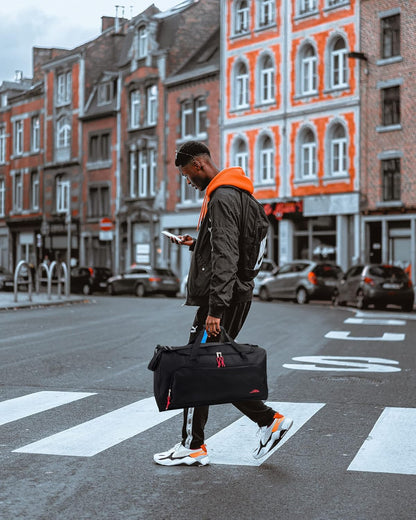 waterproof-fitness-sports-travel-duffel-bag-versatile-weekender-for-men-and-women